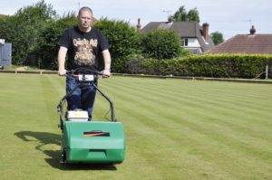 Ransomes Donates to Local Bowls Club