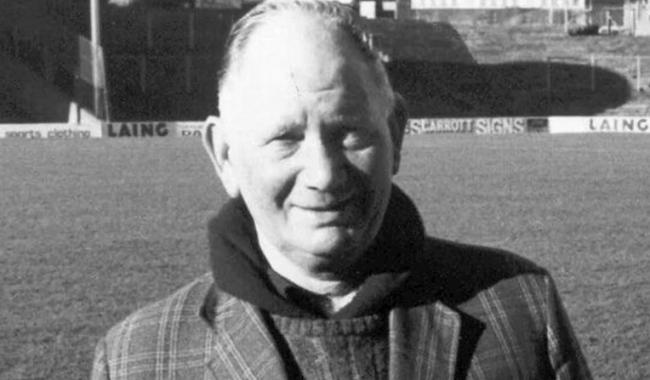 Manager's Tribute To Former Groundsman
