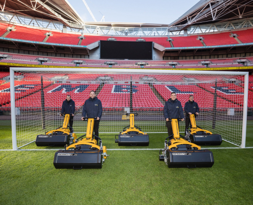 Wembley Stadium, the very heart of English football, is now the home for five 34” INFINICUT® FL mowers.