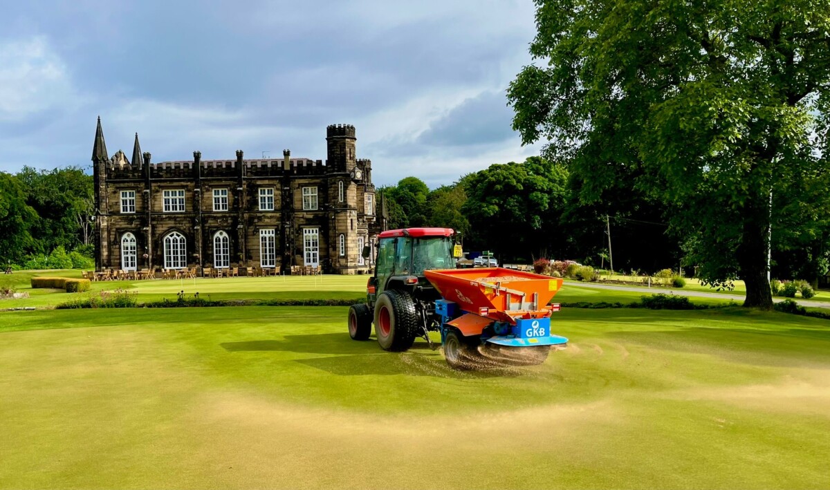 Rotherham GC’s Greens Flourish with MM35 - Turf Matters Rotherham GC’s ...