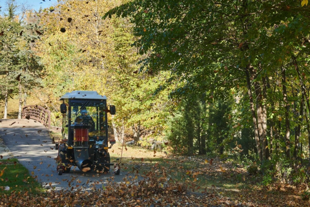 Power through autumn maintenance with Toro and AgriMetal