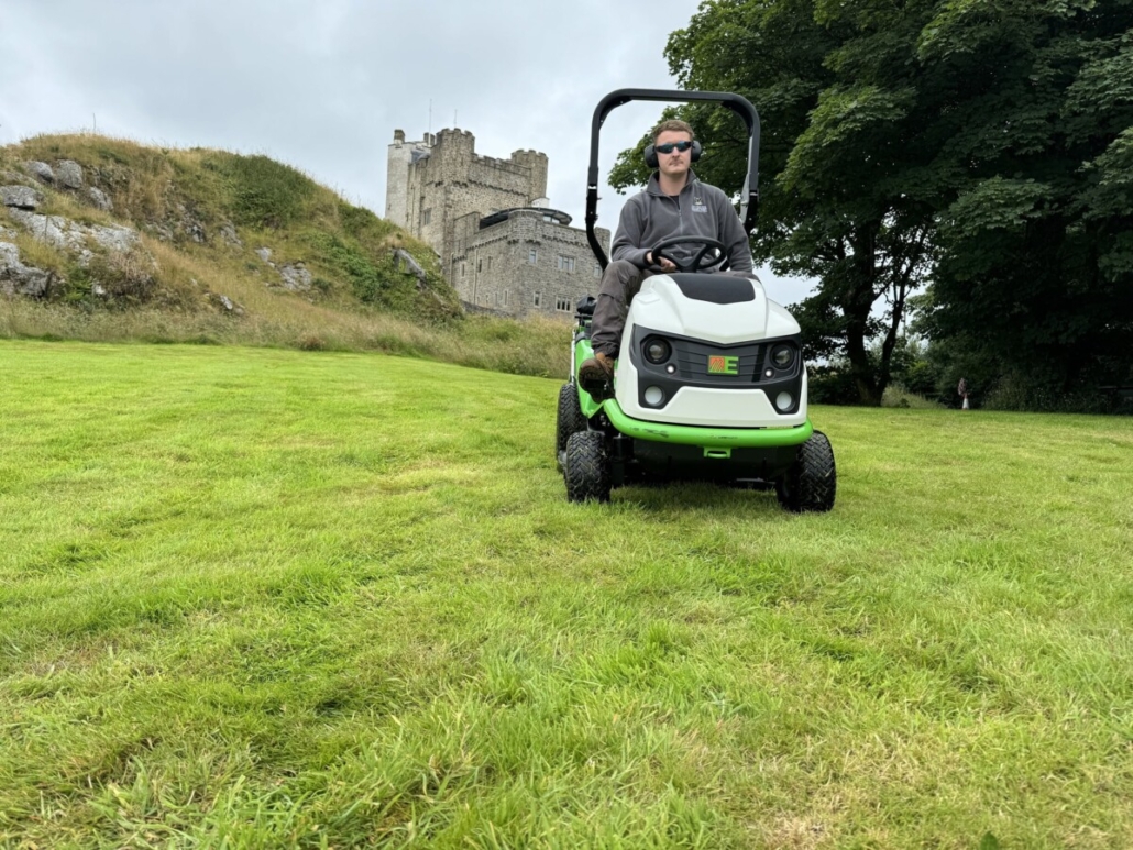 Etesia Hydro 100 is the Perfect Solution 