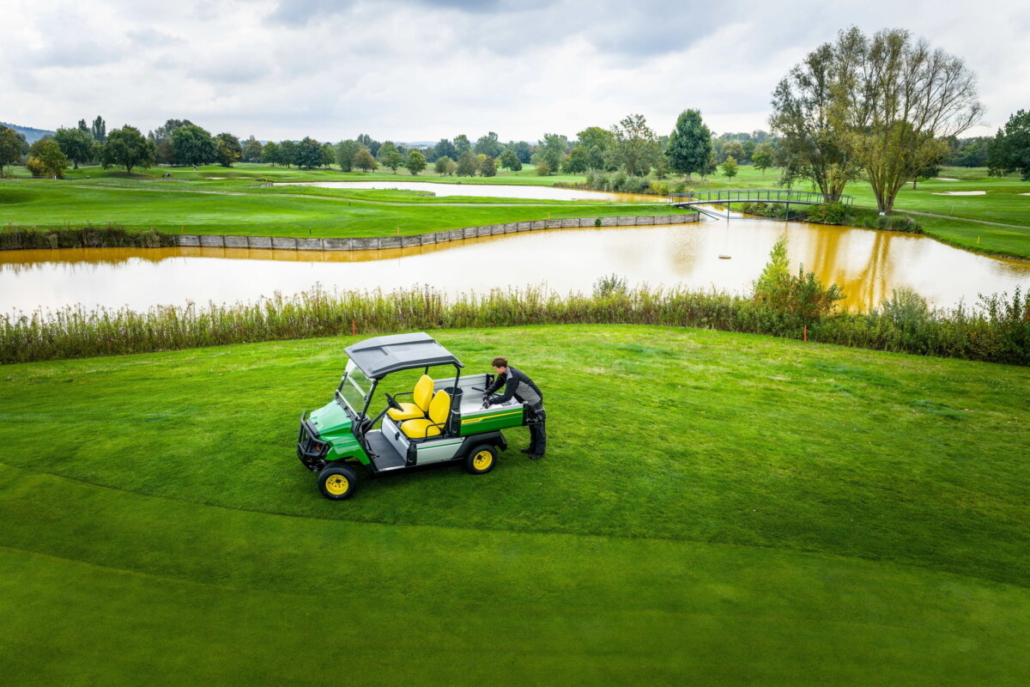 John Deere to unveil light utility Gator GS models at BTME John Deere to unveil light utility Gator GS models at BTME