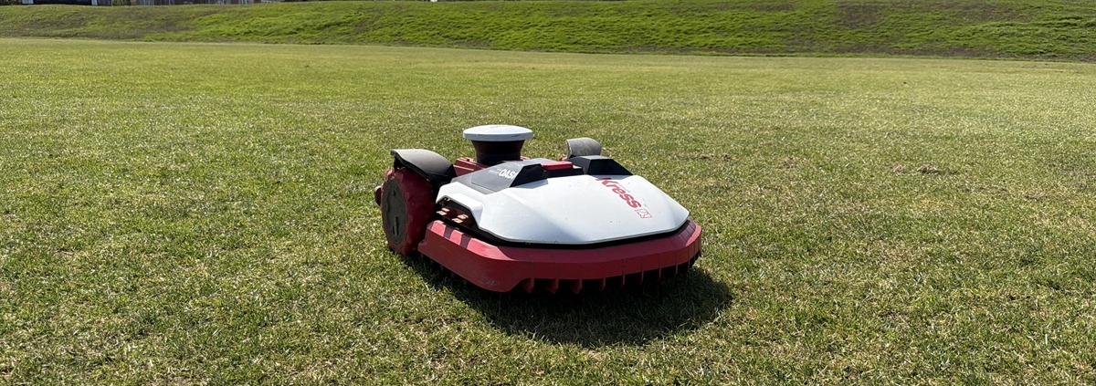 Raising standards at Haileybury with Kress robotic mowers