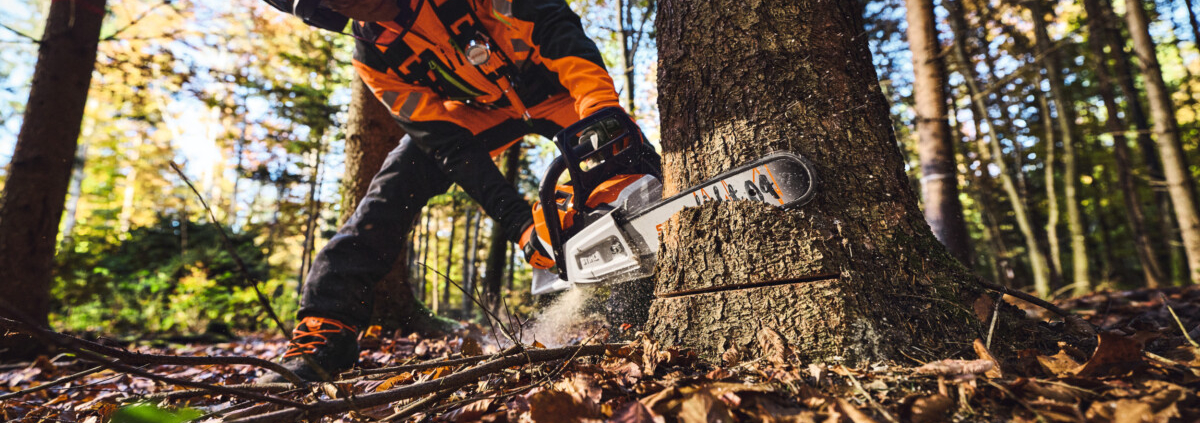 STIHL introduces high-performance, low-weight chainsaw