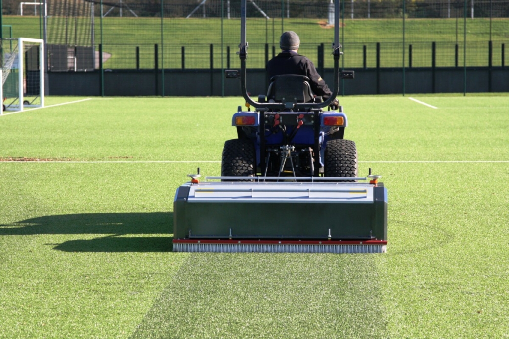 A practical guide to synthetic turf maintenance in the post-rubber crumb era A practical guide to synthetic turf maintenance in the post-rubber crumb era