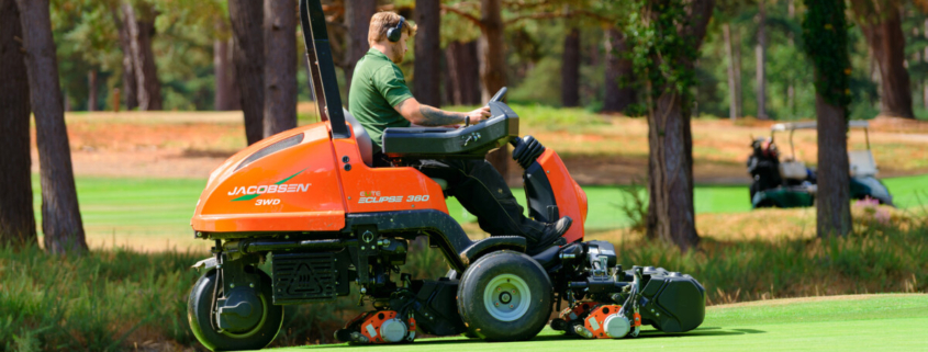 ELiTE equipment for an elite golf club