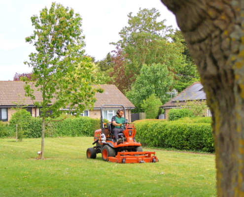 SP Landscapes keeps commercial contracts moving with Kubota
