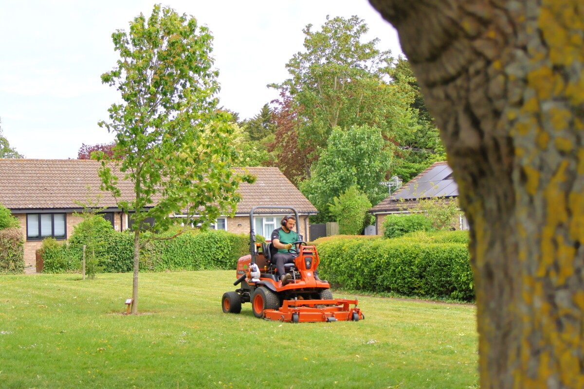 SP Landscapes keeps commercial contracts moving with Kubota