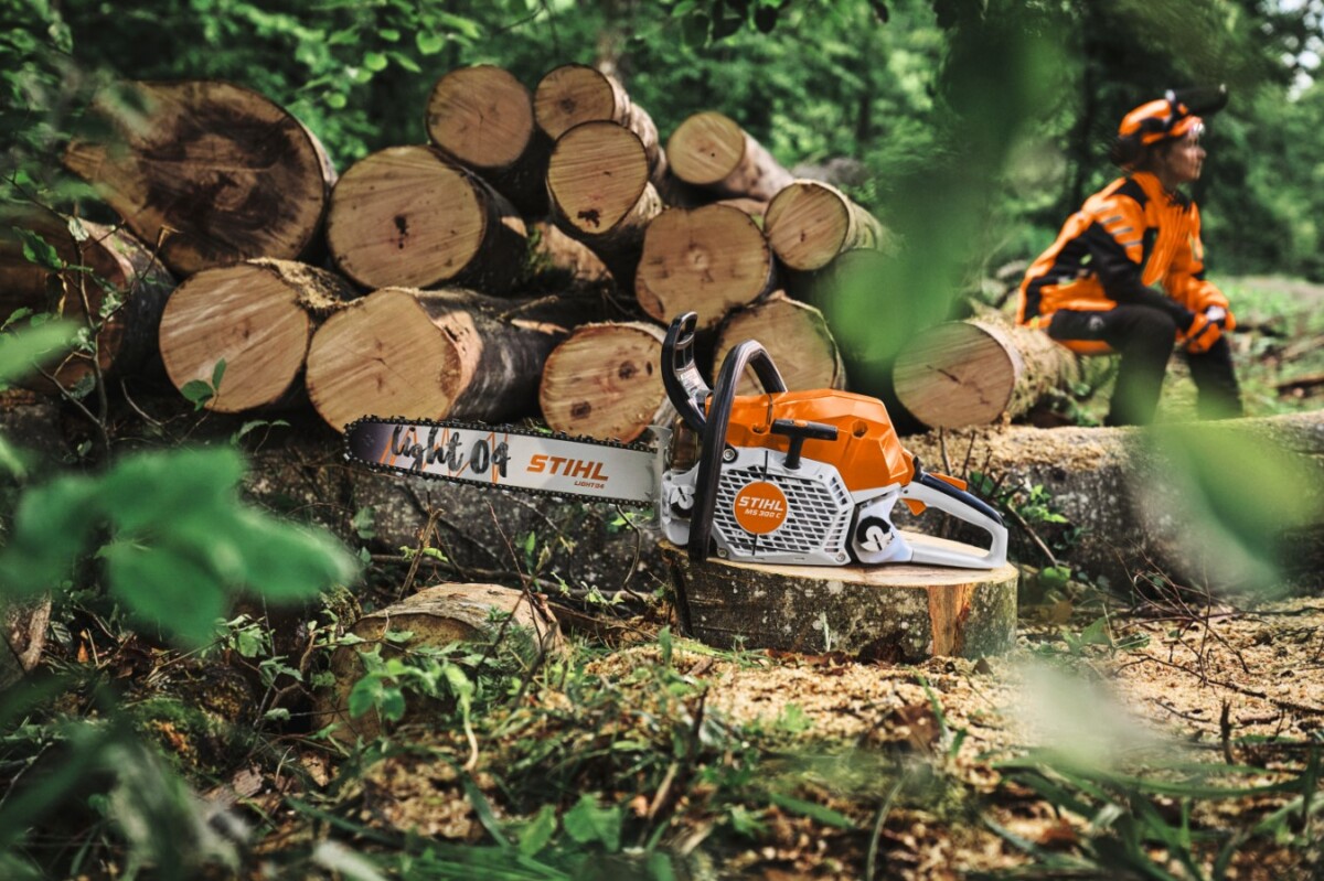 STIHL launches powerful performance, low-weight chainsaw