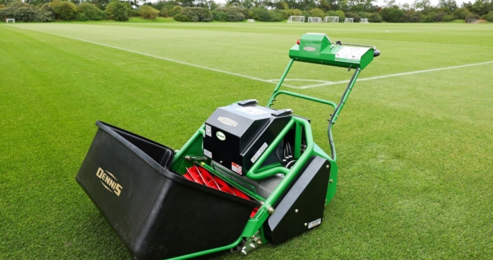 Dennis Marks 80 SALTEX Shows with Latest E-Series Mowers